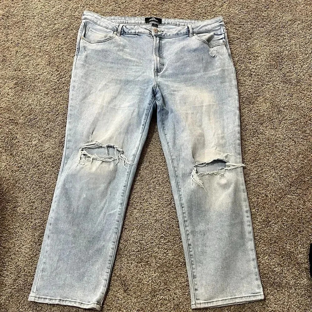 Jordache High Rise Straight Jeans Womens 22 Light Wash Denim Distressed Frayed
